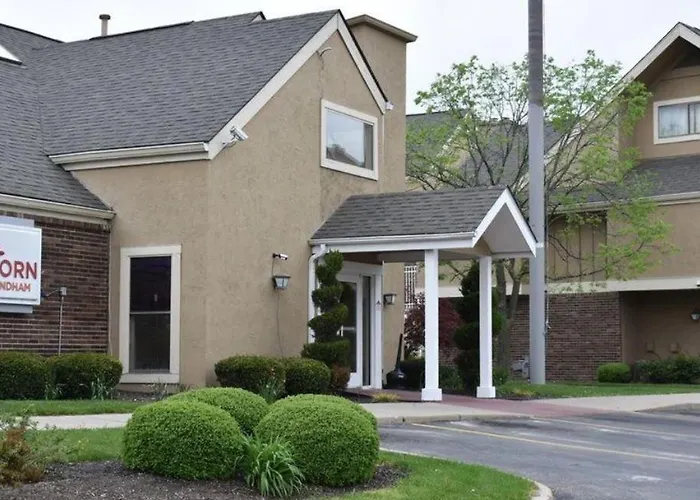 Hawthorn Suites by Wyndham Miamisburg/Dayton Mall South