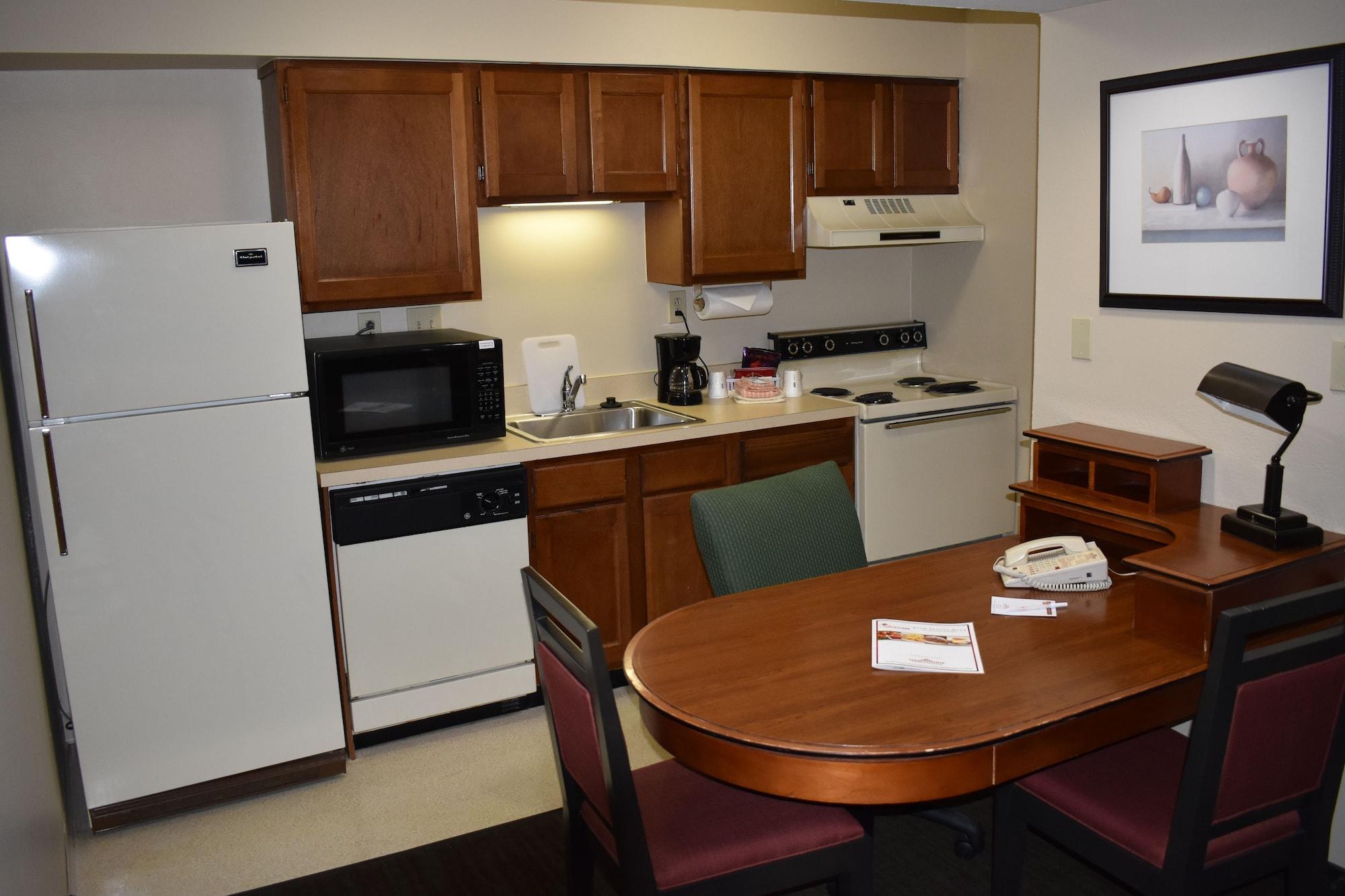 Hawthorn Dayton South Hotel Miamisburg