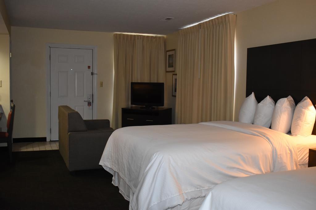 Hawthorn Dayton South Hotel 3*