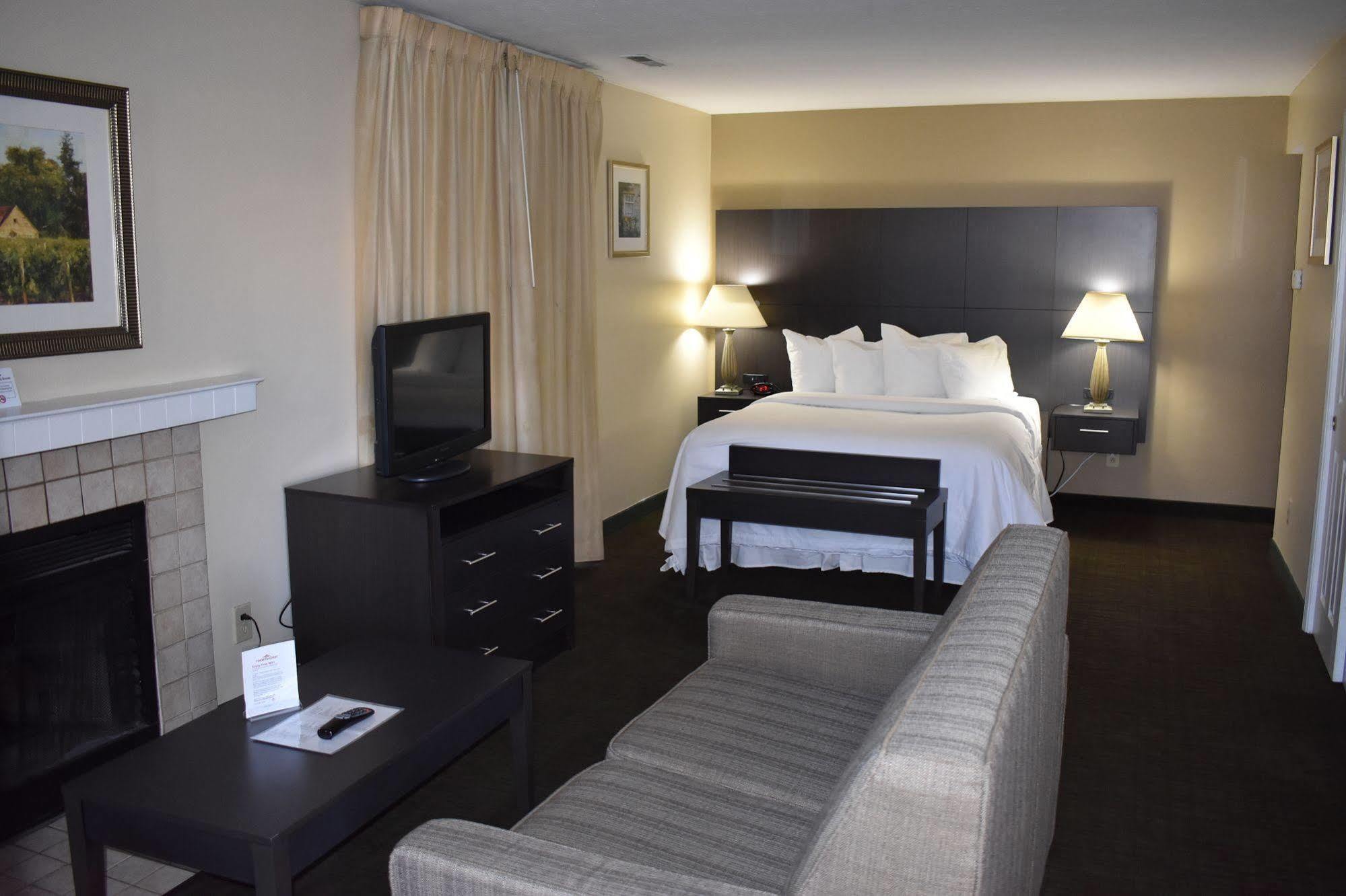 Hotel Hawthorn Dayton South